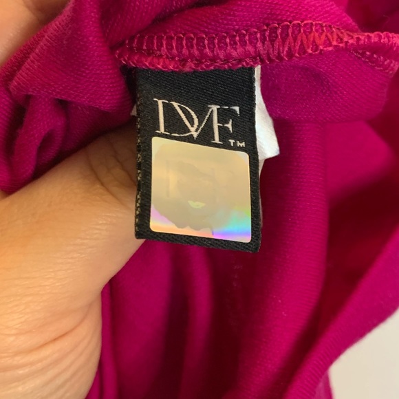 DIANE VON FURSTENBERG WHITLEY DRESS RASPBERRY SIZE 12 NEW WITH TAGS - Picture 8 of 9